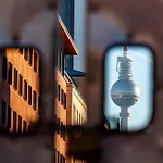Oomph Berlin The Chic City Nest