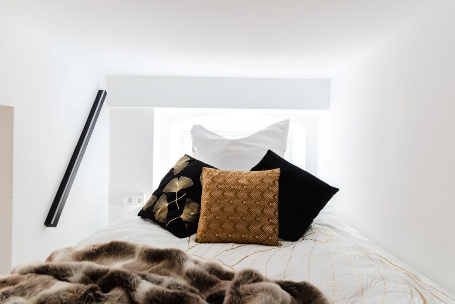 Apartment Oomph The Chic Nest *